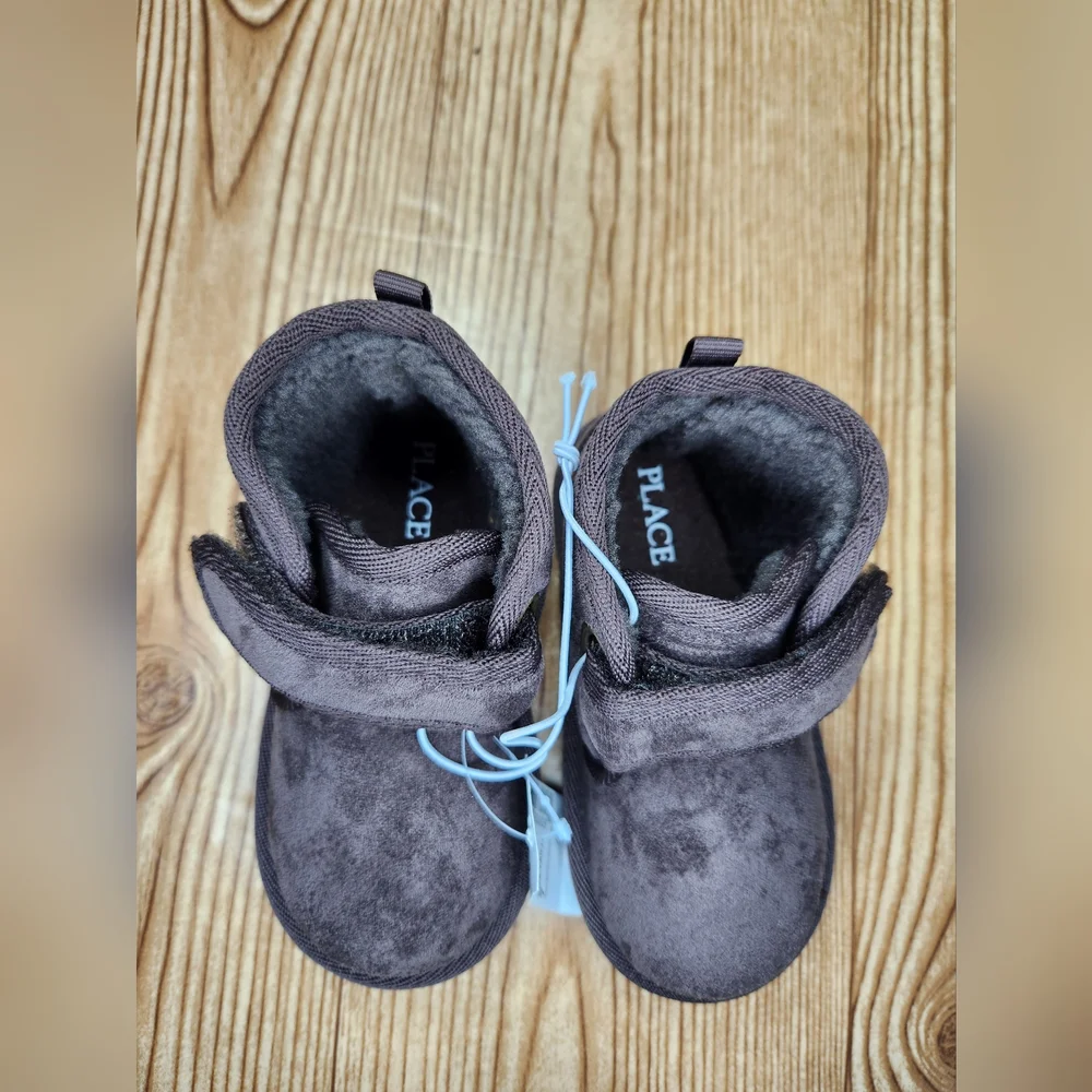 Children's‎ Place NWT Toddler Brown Boot Size 7